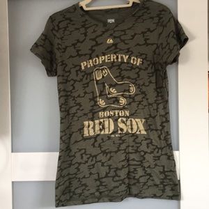 Army print Boston Red Sox t-shirt, new w/o tags